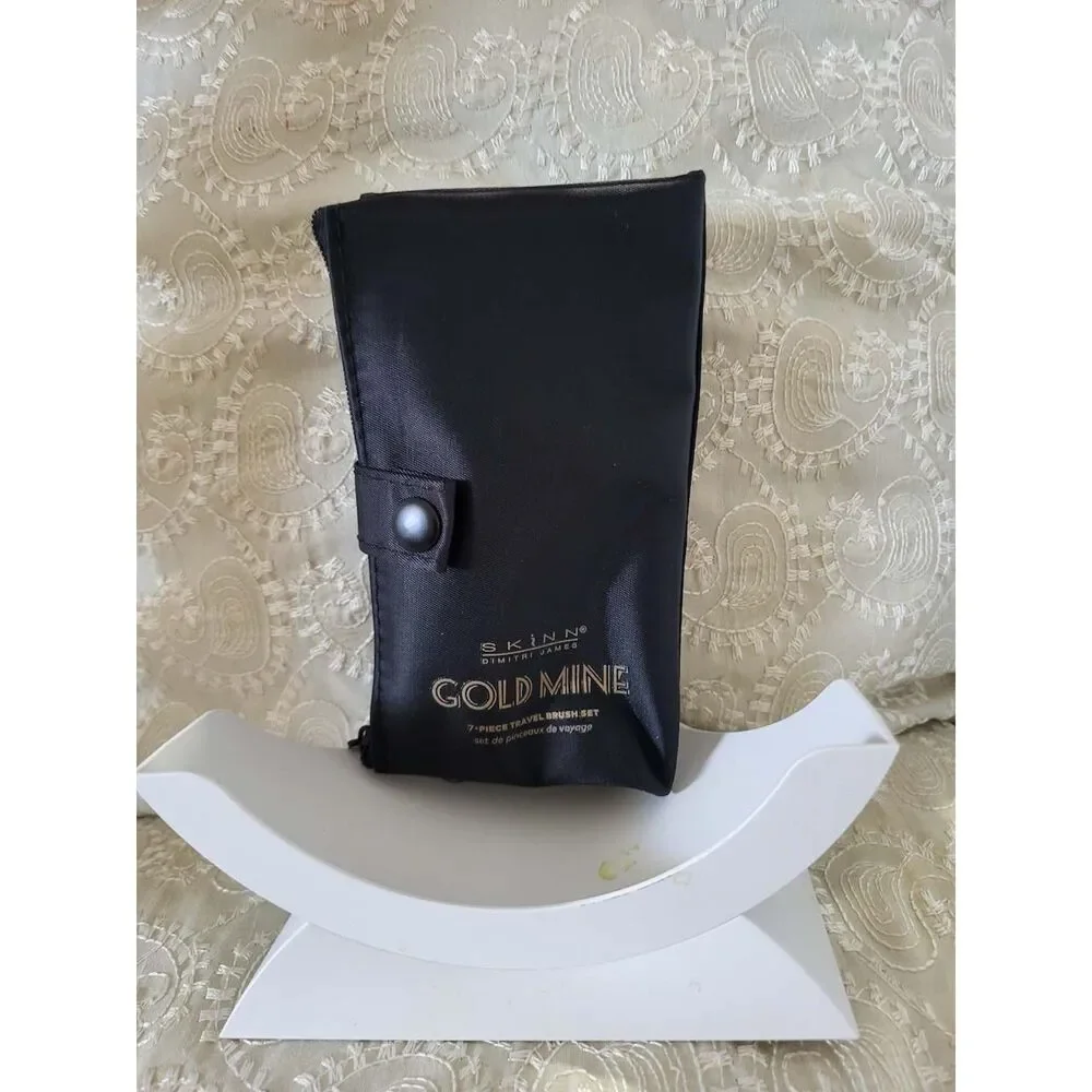skinn cosmetics good as gold kit /palette color description